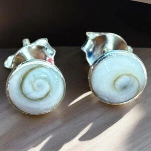 Shiva Shell Earrings- Round